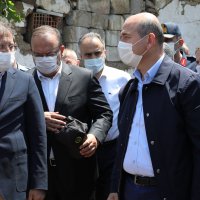 Sel gitti geriye enkazı aldı 