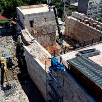 Surları kuşatan binalar kaldırıldı 