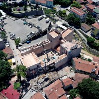 Surları kuşatan binalar kaldırıldı 