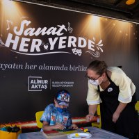 Mahallede spor ve sanat var  
