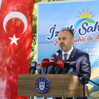 İznik sahili nakış gibi işlendi 