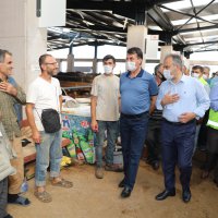 Başkan Aktaş’dan modern Kurban Pazarı’na ziyaret 