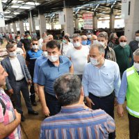 Başkan Aktaş’dan modern Kurban Pazarı’na ziyaret 