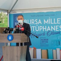 Bursa kütüphanesine kavuştu  
