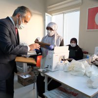 Üreten kadınlara moral ziyareti 