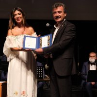 Elif Güreşçi’den müzik ziyafeti 