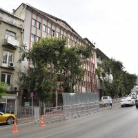 Ulu Cami göründü, sıra hanlarda 