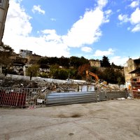 Ulu Cami göründü, sıra hanlarda 