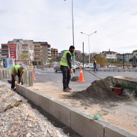 Büyükşehir çalışıyor, trafik rahatlıyor  