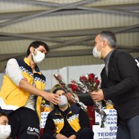 Sağlıkçılara moral desteği  