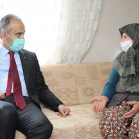 60 bin hastaya 879 bin sağlık hizmeti 