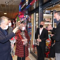 2020’nin son saatlerinde vatandaşla sohbet 