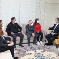 Başkan ‘Milli’lere moral turunda 