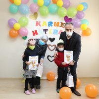 Ana Kucağı’nda karne coşkusu  