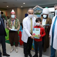 “Tok karnına 1 doz masal”  