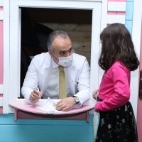 “Tok karnına 1 doz masal”  
