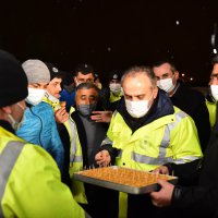 Gece yarısı tatlı molası 