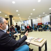 Gelecek gençlerle şekillenecek  