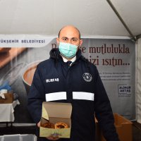 Büyükşehir’den kandil simidi ve çorba ikramı 