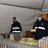 Büyükşehir’den kandil simidi ve çorba ikramı 