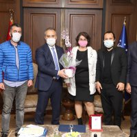 Sokak hayvanları için güç birliği 