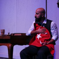 Perde İstiklal Marşı için açıldı 