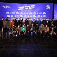 Hayat Bursalı gençlere daha güzel 
