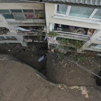 Başkan Aktaş, toprak kaymasının yaşandığı bölgeyi inceledi 