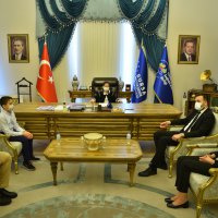 Büyükşehir’de koltuk çocukların 