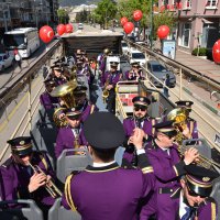 Bursalı çocuklara 23 Nisan sürprizi 