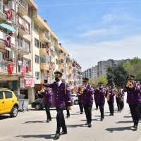 Bursalı çocuklara 23 Nisan sürprizi 