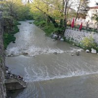 Doğancı Barajı da su salmaya başladı 