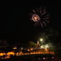 Kutlamalara havai fişekli final 