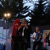 Bursa müziğe doydu 