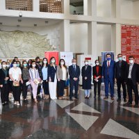Kitapla umut yolculuğuna Büyükşehir desteği 