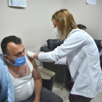 Ulaştıran ekibe mobil aşı  