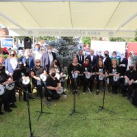 Kadınlar hem eskilere hem hayata renk kattı 