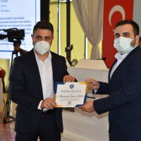 Başarılı personeller ödüllendiriliyor 