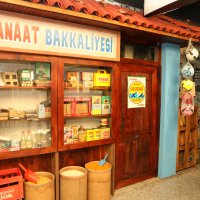 Bizim Mahallede maziye nostaljik yolculuk  