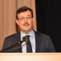 Söz düellosunun şampiyonu Üsküdar Takımı  