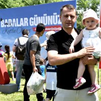 Babalara özel şenlik 