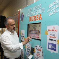 Bursalılar metroda hem okuyacak hem kazanacak 