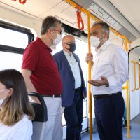 Bursalılar metroda hem okuyacak hem kazanacak 