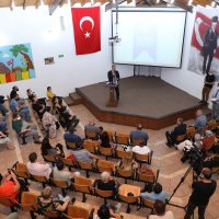 Hayvan severlere ve hayvan satıcılarına eğitim 