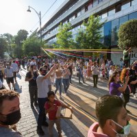 Bursa sokakları sanatla şenleniyor  