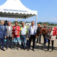 Rahvan At yarışları nefes kesti  