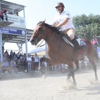 Rahvan At yarışları nefes kesti  