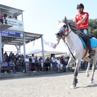 Rahvan At yarışları nefes kesti  