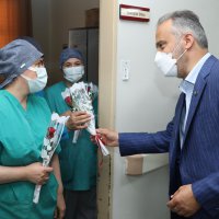Huzurevi ve hastanede bayram 