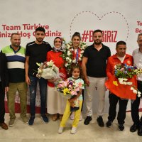 Olimpiyatlarda tarih yazan İlgün’e coşkulu karşılama 
